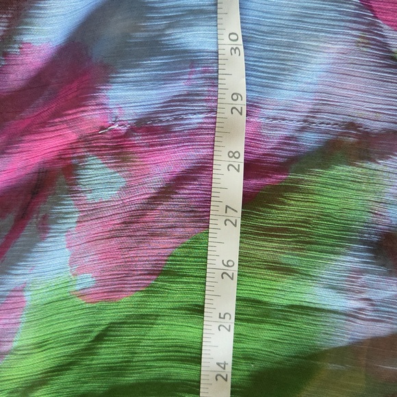 Embellished Floral Patterned Flowy Gauze Cover-up V-Neck Swim Dress - Picture 9 of 11